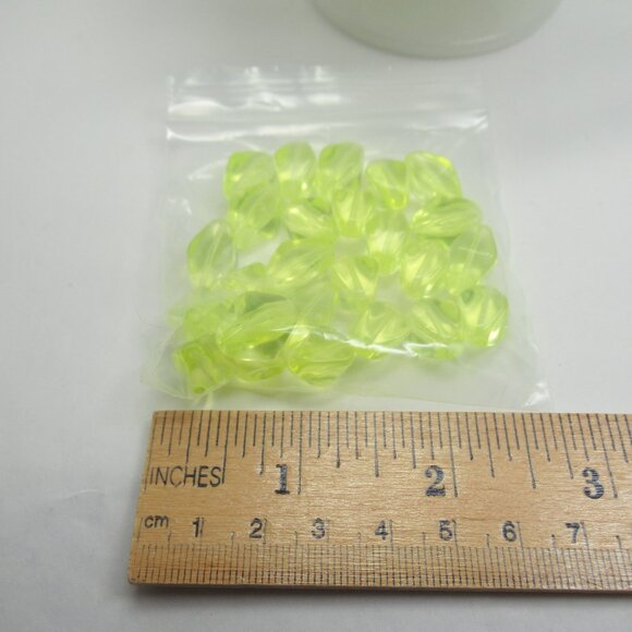 25 UG Lantern beads - Picture 2 of 10